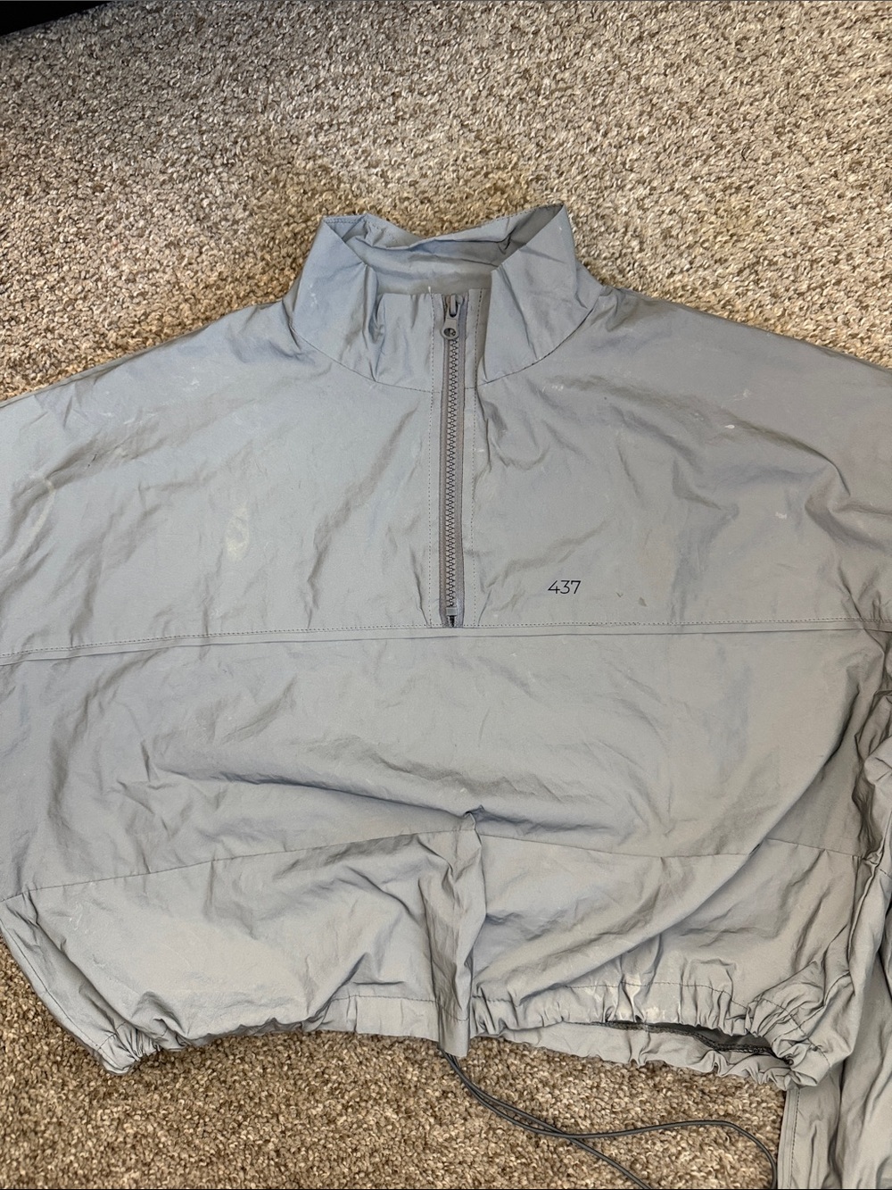 437 windbreaker